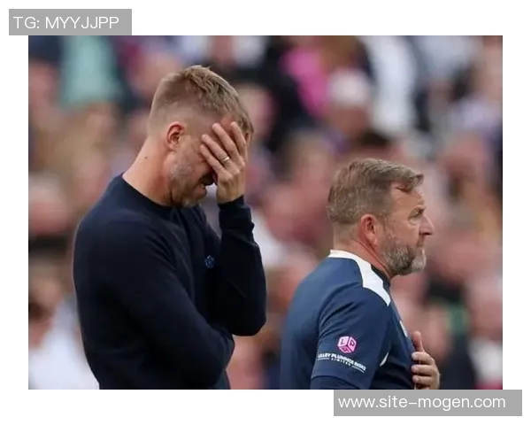 西汉姆联酝酿解雇努诺比利奇有望接任新帅职位